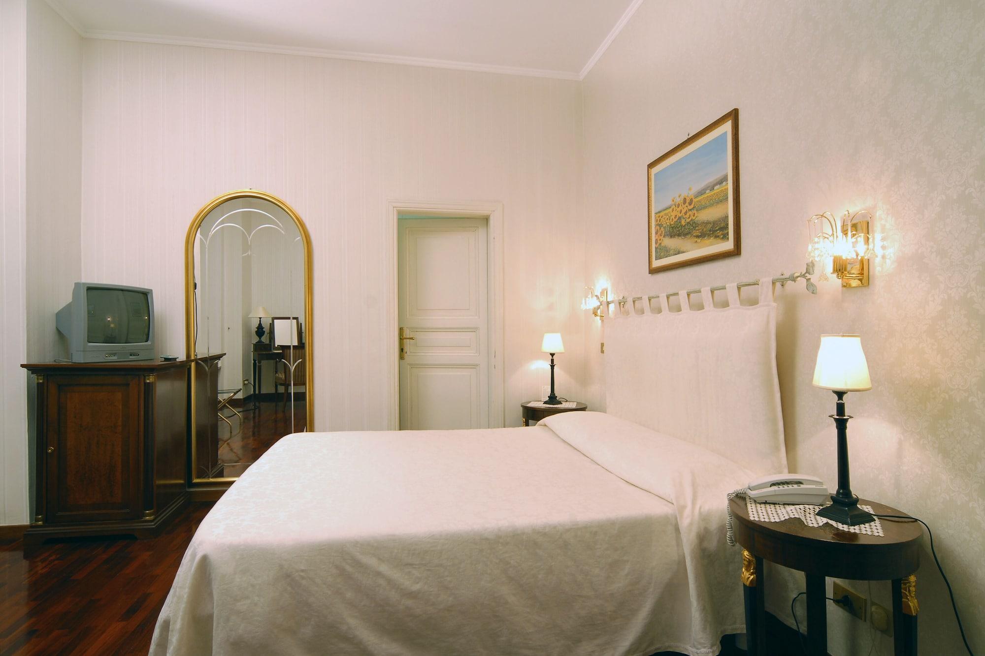 Hotel Villa Aricia Ariccia Exterior photo