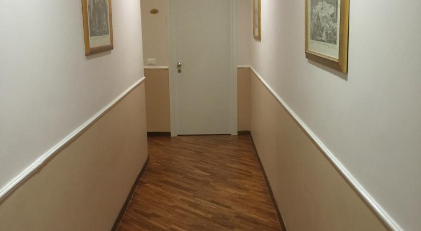 Hotel Villa Aricia Ariccia Exterior photo